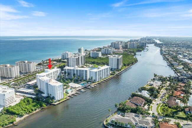 Building Photo - 3224 S Ocean Blvd