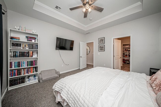 Building Photo - Please View 3D Virtual Walk-Through Before Scheduling a Showing