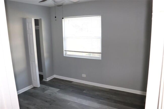 Building Photo - 740 Cooper St SW