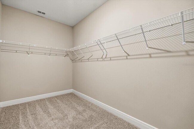 Building Photo - 16496 Silver Brook Wy