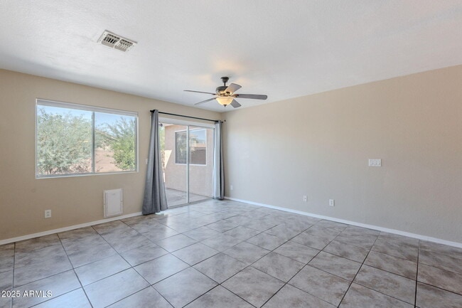 Building Photo - 3324 W Maldonado Rd