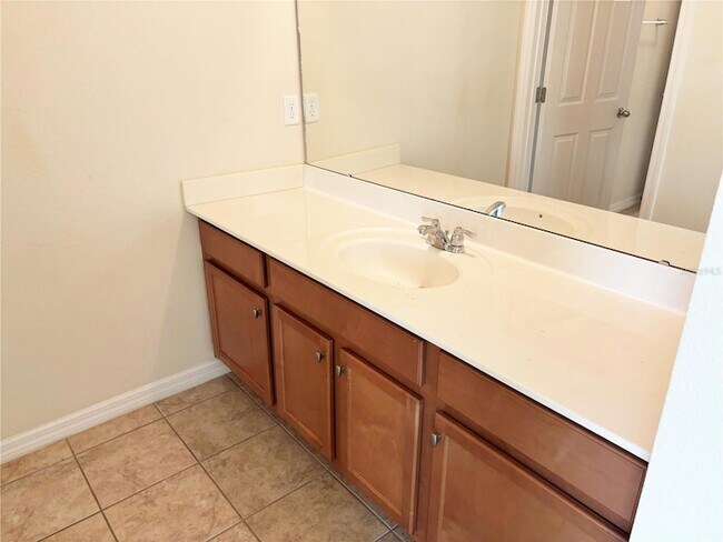 Building Photo - 19363 Fallglo Dr