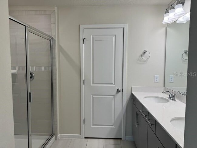 Building Photo - 14326 Orchid Is Dr