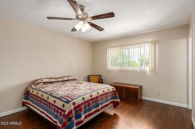 Building Photo - Exceptional 6-Bedroom Home with Private Pool Near ASU