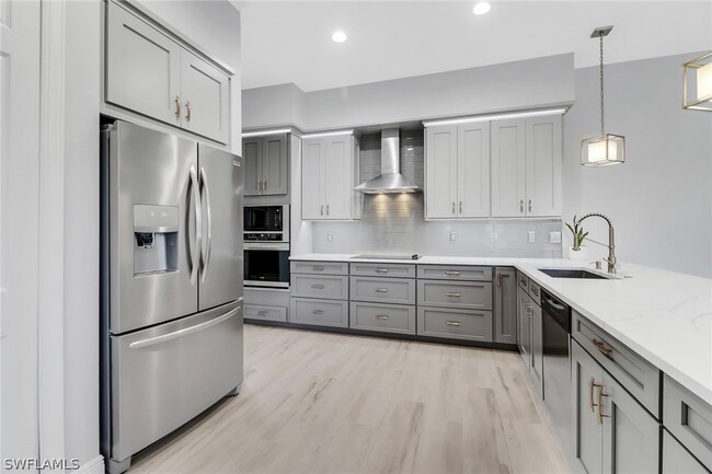 Building Photo - 19946 Estero Verde Dr