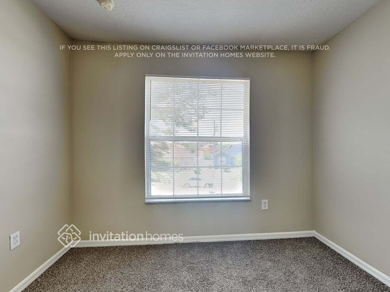 Building Photo - 536 Big Sioux Ct