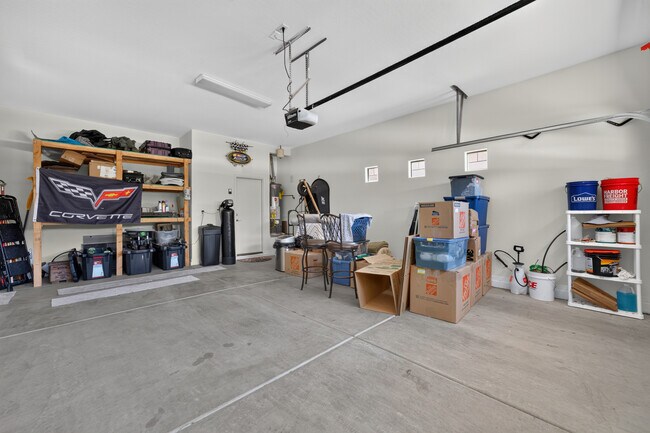 Building Photo - 16864 W Hammond St