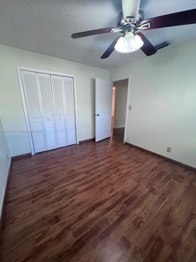 Building Photo - 4117 NW 88th Ave