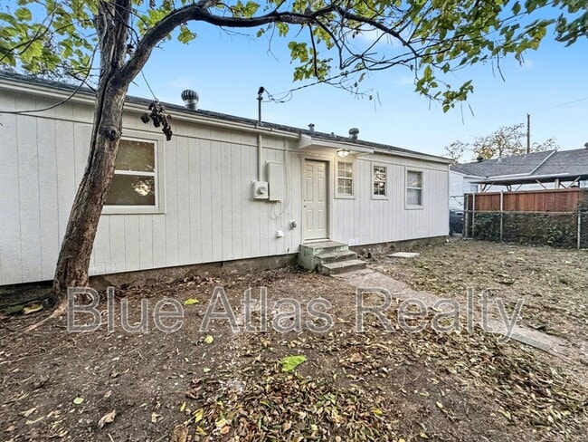 Building Photo - 2015 Glenfield Ave