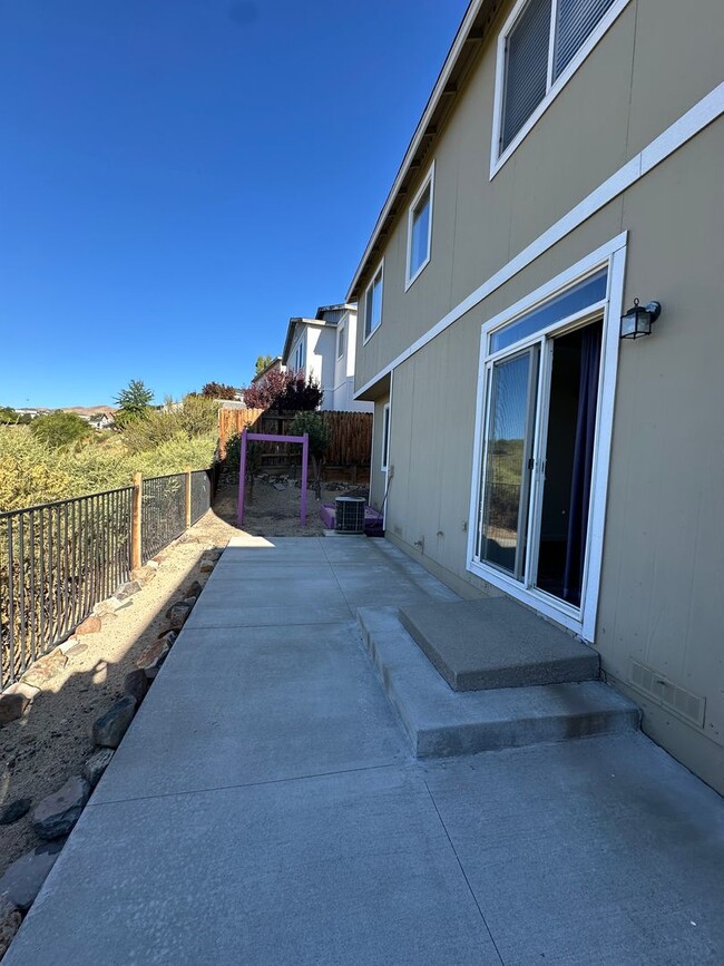 Building Photo - Adorable two story home in Northwest Reno