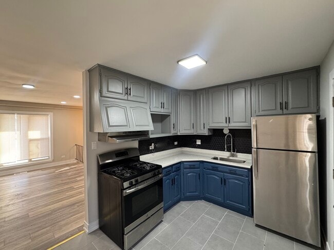 Building Photo - 22220 Brookwood Dr