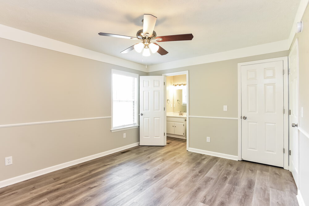 Building Photo - 311 Shadylake Dr