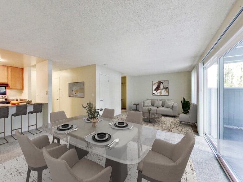 Building Photo - Lakeside Village