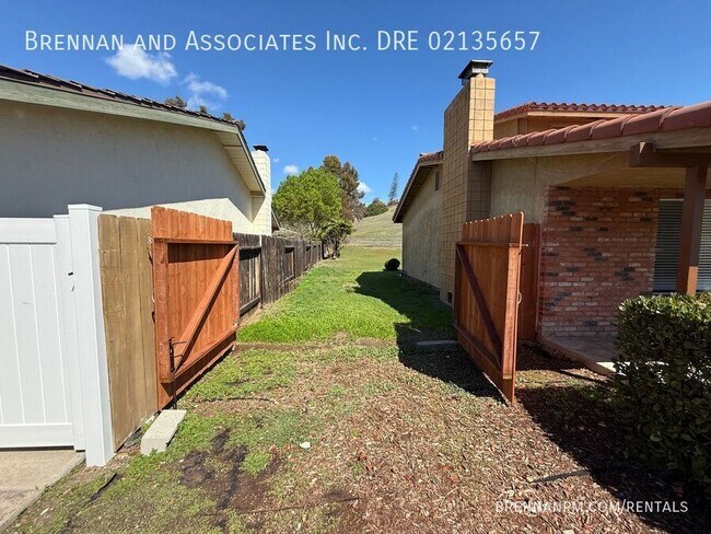 Building Photo - Remodeled 5-Bedroom Home in Bonita – Remod...