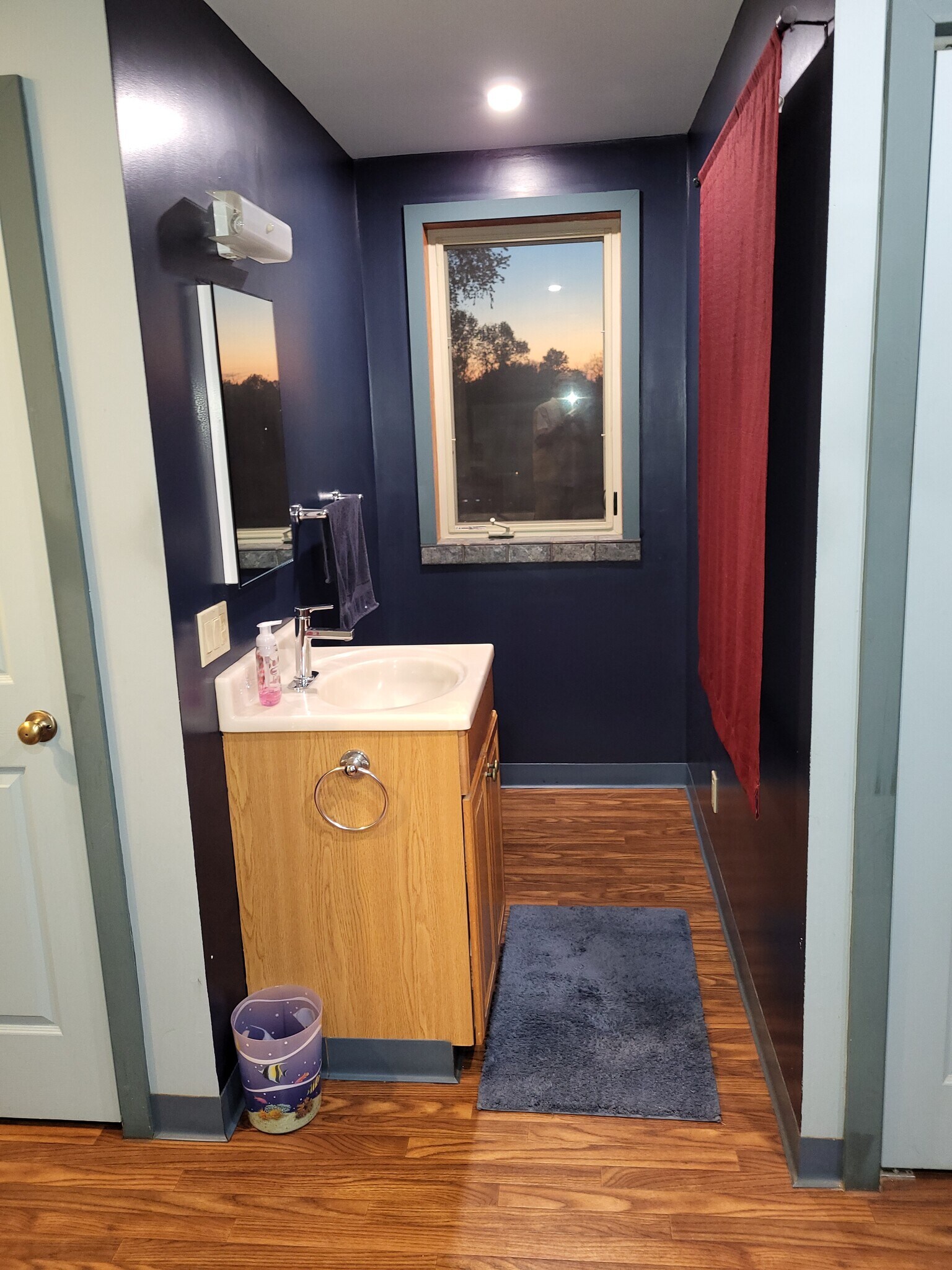 Building Photo - 555 School House Rd