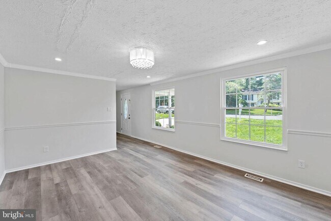 Building Photo - 12312 Streamvale Cir