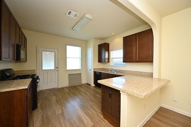 Building Photo - 10331 Admirable Path