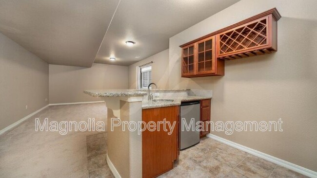 Building Photo - 9916 Wolf Lake Drive