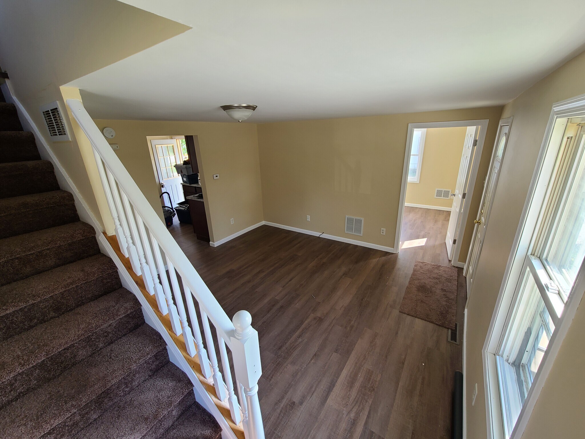 Building Photo - 8149 Antioch Rd