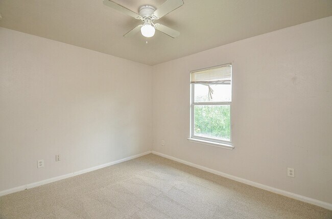 Building Photo - 20726 Hardwick Oaks Dr