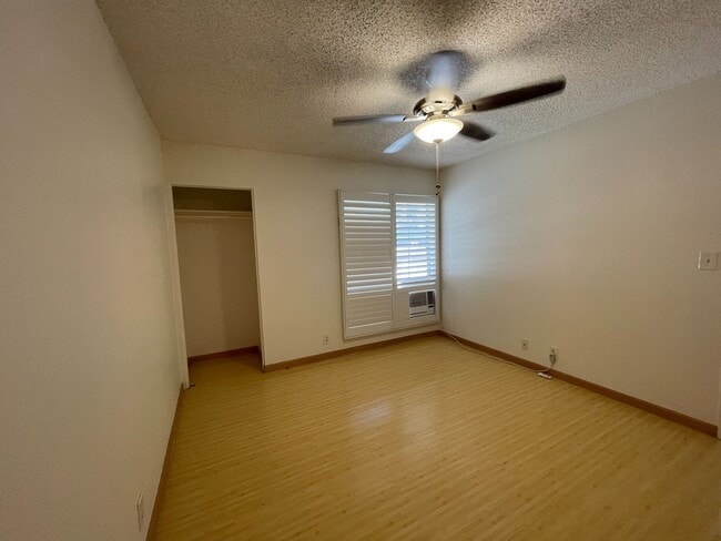 Building Photo - Crosspointe Centrally Located in Honolulu ...