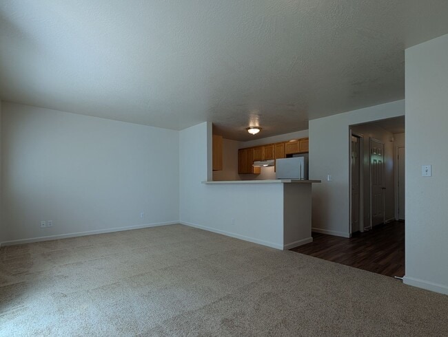 Building Photo - 5949 Aster St