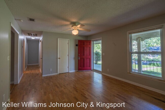 Building Photo - 4 br, 2 bath House - 1011 Westminister Dr