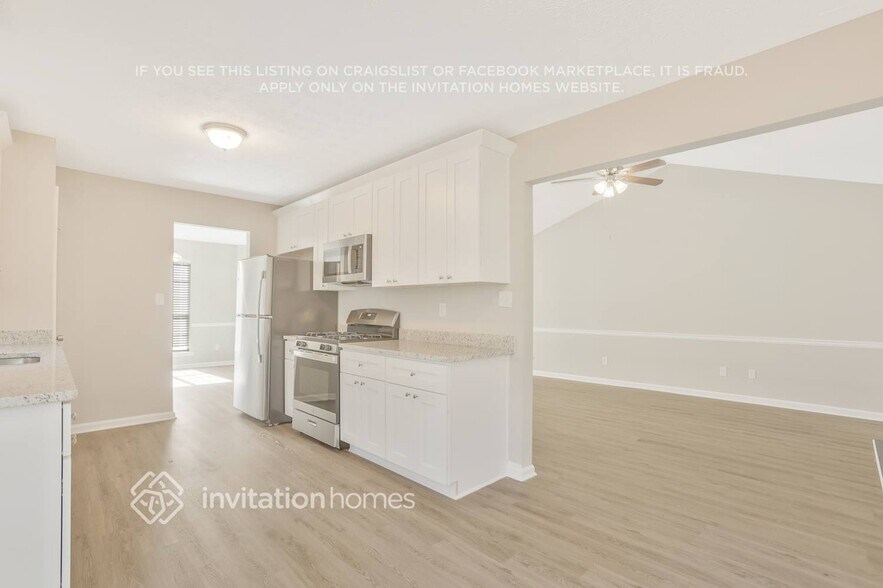 Building Photo - 655 Durham Ridge Dr NW