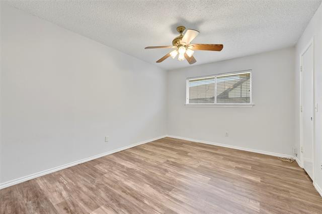 Building Photo - 1017 Clinton Dr