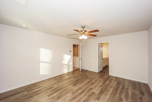 Building Photo - 199 Hamilton Pointe Dr