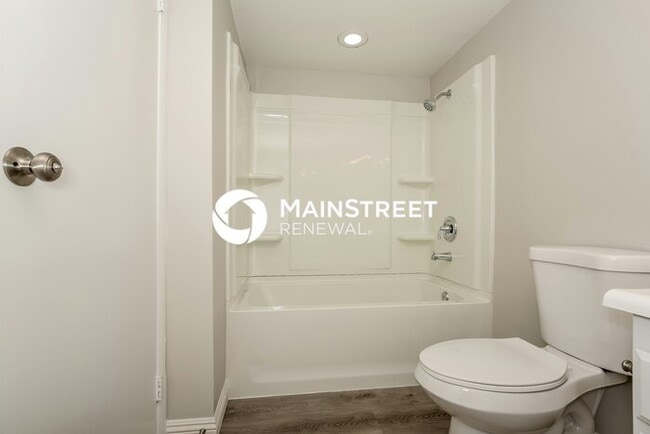 Building Photo - 3 Bedroom Pet-Friendly Home in LAS VEGAS, NV with Main Street Renewal