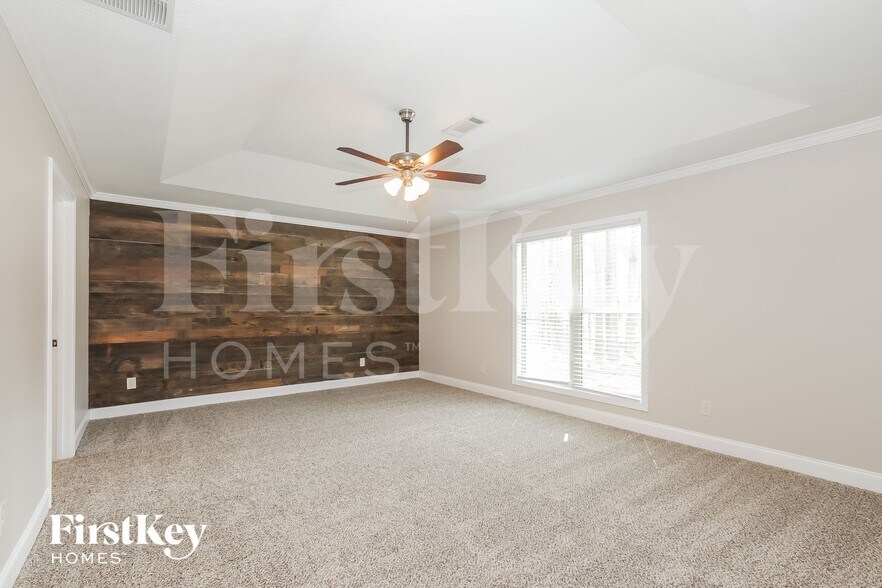 Building Photo - 1537 Cedar Creek Dr