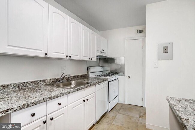Building Photo - 5115 Crossfield Ct