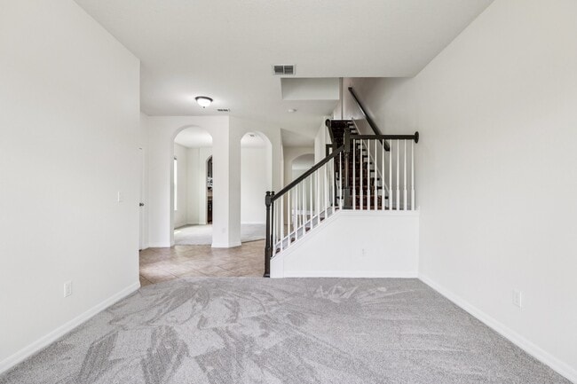 Building Photo - 1126 Maumee St