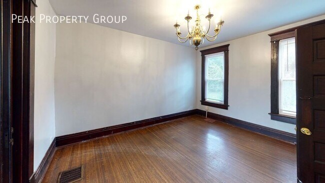 Building Photo - 1638 N 4th St
