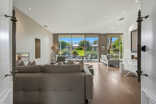 Building Photo - 47125 El Menara Cir