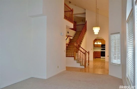 Building Photo - NICE TWO STORY HOME IN GRANITE BAY!