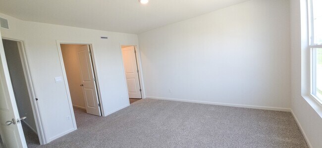 Building Photo - 8769 W 108th Dr