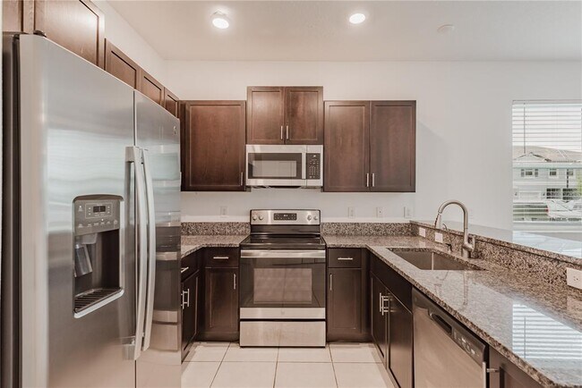 Building Photo - 14302 Editors Note St