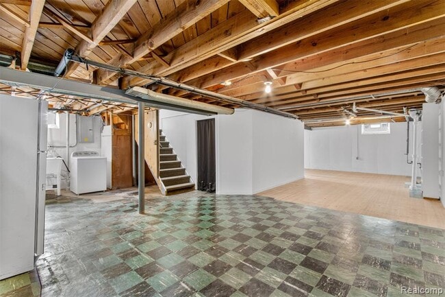 Building Photo - 1203 Hickory Ave