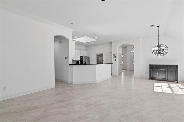 Building Photo - 7216 Raintree Way