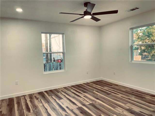 Building Photo - 601 Rouyer St