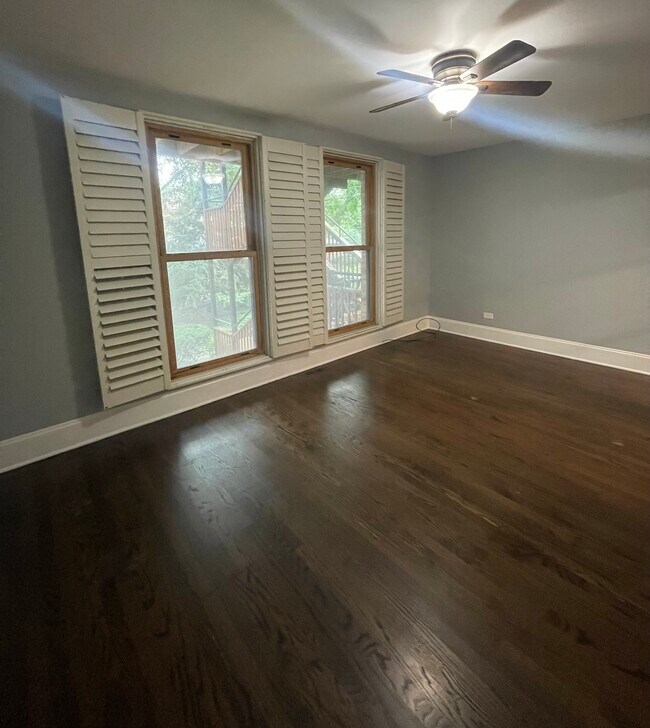 Building Photo - 1265 W Flournoy St