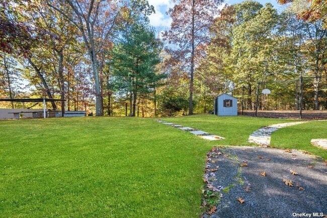 Building Photo - 29 The Grasslands