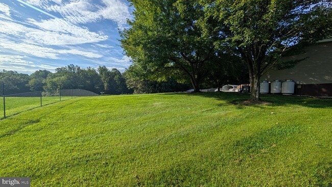 Building Photo - 8167 Everona Rd
