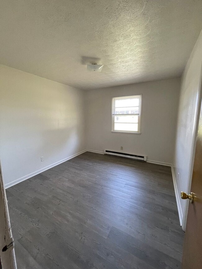 Building Photo - 1705 Windover Rd