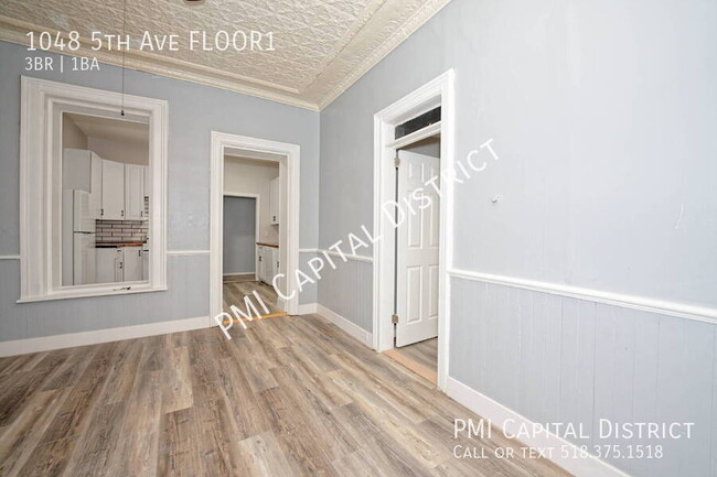 Building Photo - 1048 5th Ave