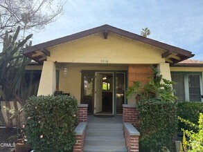 Building Photo - 3216 Sherwood Ave