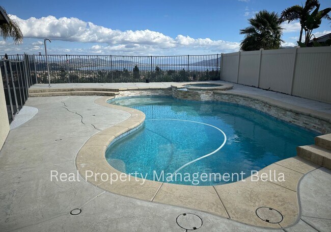 Building Photo - Lakeview Pool Retreat in a Private Cul-de-Sac Setting