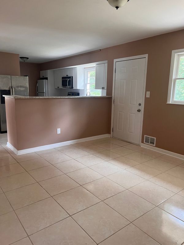 Building Photo - 6062 Arden Ct